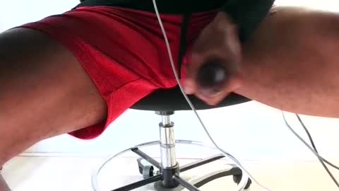 Snapshot of biggstikk chatting on December 2025 02:03:01 PM biggstikk online show from December 2025 02:03:01 PM