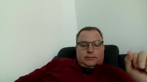 bigguy2014 online show from February 2025 10:15:02 AM