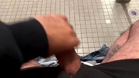 bighairycock420 online show from March 2026 01:33:01 PM