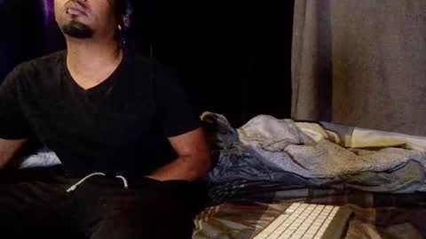 Snapshot of bighardcock989 chatting on January 2026 06:19:01 AM bighardcock989 online show from January 2026 06:19:01 AM