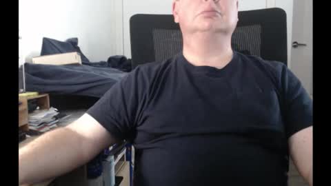 bighorn1981 online show from December 2025 05:27:02 AM