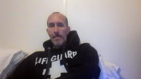 Snapshot of bighugemouthful chatting on October 2025 02:14:02 AM Chaz online show from October 2025 02:14:02 AM