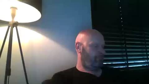 bigmike3339 online show from March 2025 07:38:02 AM