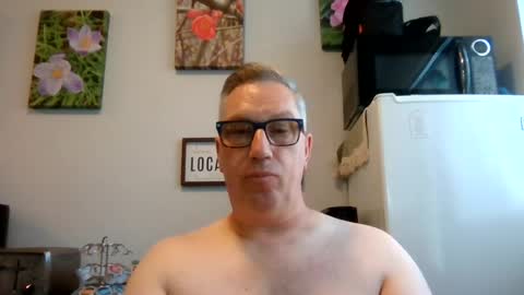 bignhard_69_ online show from July 2026 05:22:02 PM
