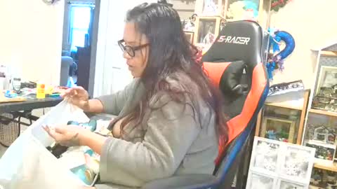 the Mini mami online show from February 2026 01:58:02 PM