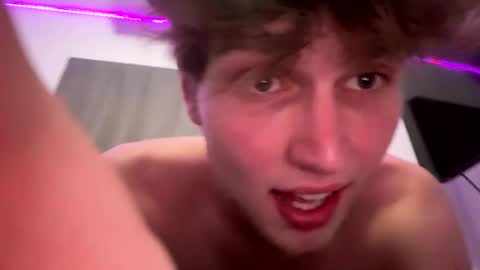 bigskinnyboyshh online show from January 2025 08:32:02 AM