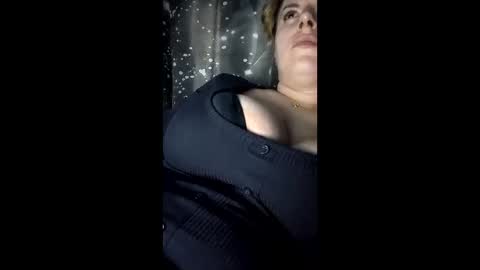 bigtitslala online show from December 2025 08:02:02 PM
