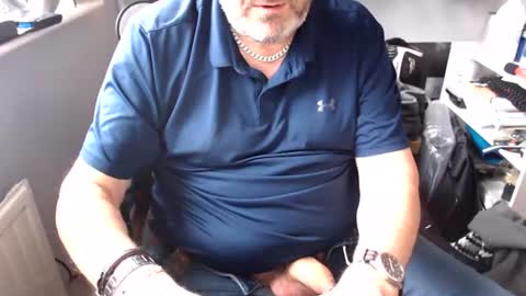 Snapshot of bigtone2_1968 chatting on June 2026 12:40:02 PM bigtone2_1968 online show from June 2026 12:40:02 PM