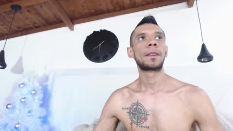 Snapshot of bigzehuz chatting on December 2024 01:51:02 AM andres online show from December 2024 01:51:02 AM