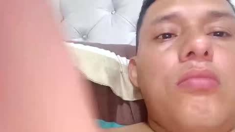 Snapshot of biigmenn chatting on October 2025 04:35:02 AM biigmenn online show from October 2025 04:35:02 AM