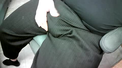 Snapshot of bikeman17 chatting on February 2025 02:04:01 PM bikeman17 online show from February 2025 02:04:01 PM