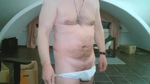 bikertom1988 online show from January 2025 06:58:02 AM