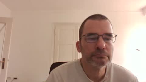 bikertom1988 online show from February 2025 01:10:02 PM