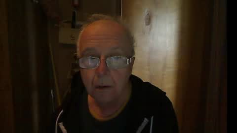 Snapshot of bill_25061 chatting on January 2026 04:23:02 PM bill_25061 online show from January 2026 04:23:02 PM
