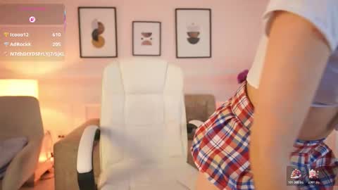 billiebrownn online show from December 2025 07:18:01 PM