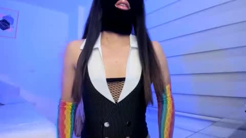 billie online show from December 2024 04:12:02 PM