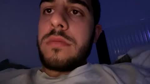 billy_antonny11 online show from September 2025 04:30:01 PM