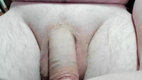 billyg23 online show from November 2025 08:36:02 AM