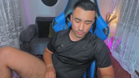 Snapshot of bilyryan1 chatting on January 2025 11:43:01 PM Nick Moca online show from January 2025 11:43:01 PM