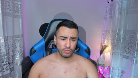 Snapshot of bilyryan1 chatting on January 2025 11:15:02 PM Nick Moca online show from January 2025 11:15:02 PM