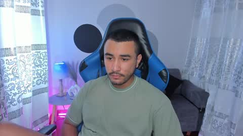 Snapshot of bilyryan1 chatting on February 2025 05:26:02 PM Nick Moca online show from February 2025 05:26:02 PM