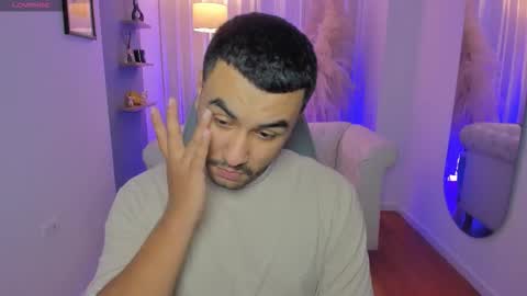 Snapshot of bilyryan1 chatting on November 2025 08:44:01 PM Nick Moca online show from November 2025 08:44:01 PM