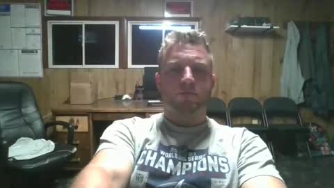 bjhancock_28 online show from November 2025 09:02:01 PM