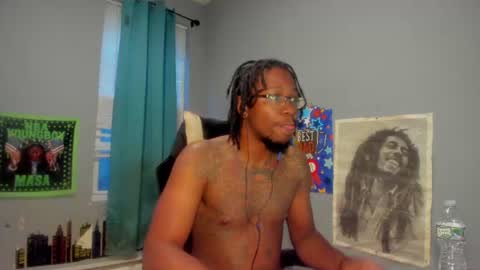 Snapshot of blaccanalmatters chatting on August 2026 11:28:02 PM Plant Base Streamers From Pennsylvania online show from August 2026 11:28:02 PM
