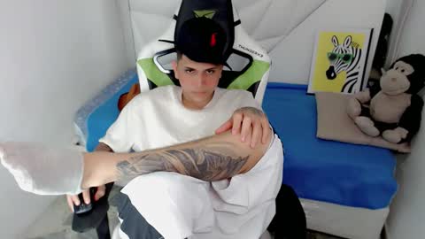 Snapshot of black_diamondd_ chatting on February 2026 06:02:01 PM Black diamondd online show from February 2026 06:02:01 PM