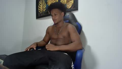 tu morenito online show from February 2025 08:17:02 PM