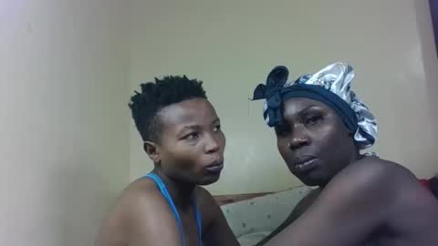 Snapshot of black_divas1 chatting on February 2026 05:22:01 AM black_divas1 online show from February 2026 05:22:01 AM