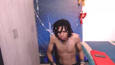 Black online show from December 2024 12:13:01 PM