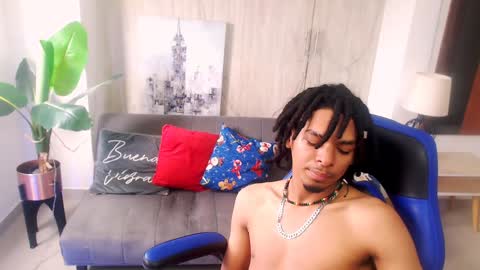 Black online show from December 2024 03:47:02 PM