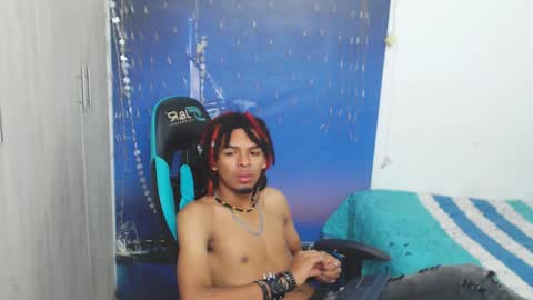 Black online show from January 2025 12:05:02 PM