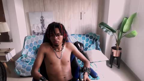 Black online show from January 2025 06:03:02 PM