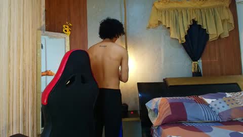 black_king_241 online show from April 2026 09:20:02 PM