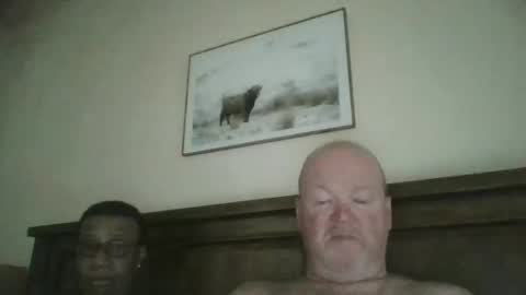 Snapshot of black_n_white4 chatting on February 2025 10:44:02 PM black_n_white4 online show from February 2025 10:44:02 PM