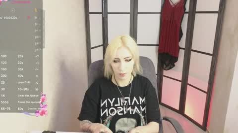 Emily online show from May 2026 08:20:01 AM