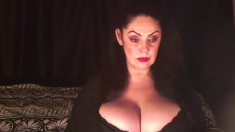 Snapshot of black_pearls chatting on January 2025 10:52:02 PM Sarah online show from January 2025 10:52:02 PM