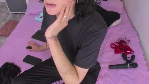 B L A C K  R O S E  online show from March 2026 11:22:02 AM