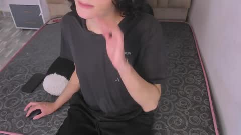 B L A C K  R O S E  online show from April 2026 11:32:01 AM