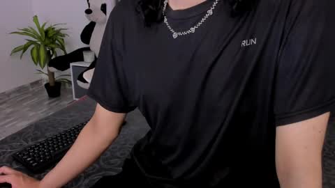 B L A C K  R O S E  online show from May 2026 11:28:01 AM