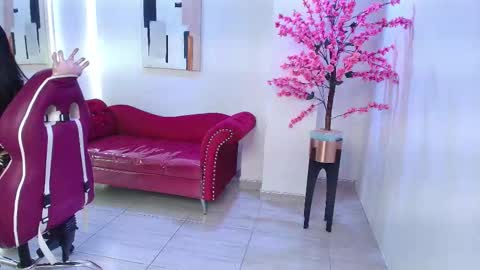 Snapshot of black_roseee chatting on November 2025 03:27:01 AM Rousse online show from November 2025 03:27:01 AM