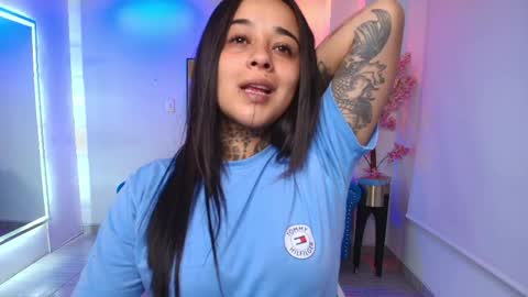 Snapshot of black_roseee chatting on June 2026 03:57:01 AM Rousse online show from June 2026 03:57:01 AM