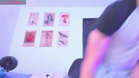 Bryan  online show from November 2025 08:11:02 PM