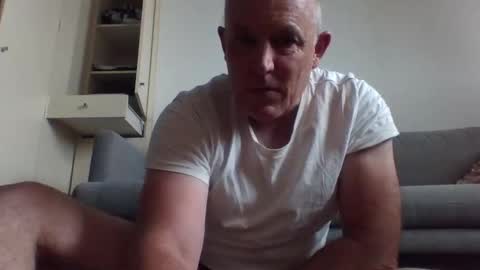 blackdog71 online show from March 2025 06:05:02 AM