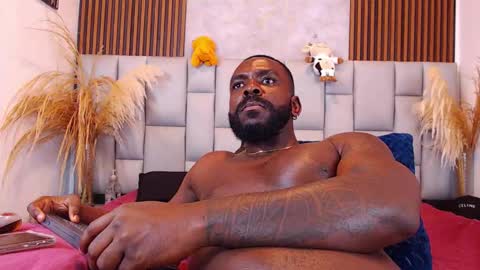 Snapshot of blackemperador chatting on November 2025 12:11:01 AM Black Emperador online show from November 2025 12:11:01 AM