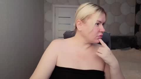 blackeyes11 online show from January 2026 06:39:01 AM