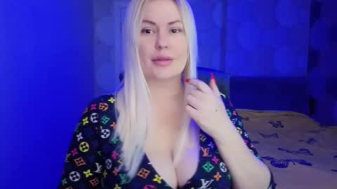 blackeyes11 online show from February 2026 03:40:01 AM