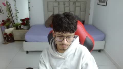 Snapshot of blackfox_desire chatting on June 2026 07:38:02 PM mateo online show from June 2026 07:38:02 PM
